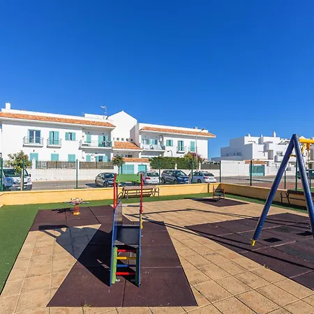 Quiet And Elegant With Terrace And Pool Apartman *