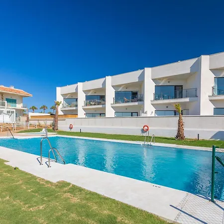 Apartamento Quiet And Elegant With Terrace And Pool *