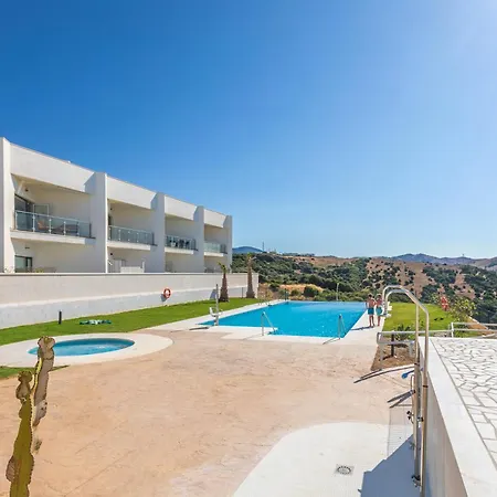 Apartamento Quiet And Elegant With Terrace And Pool *